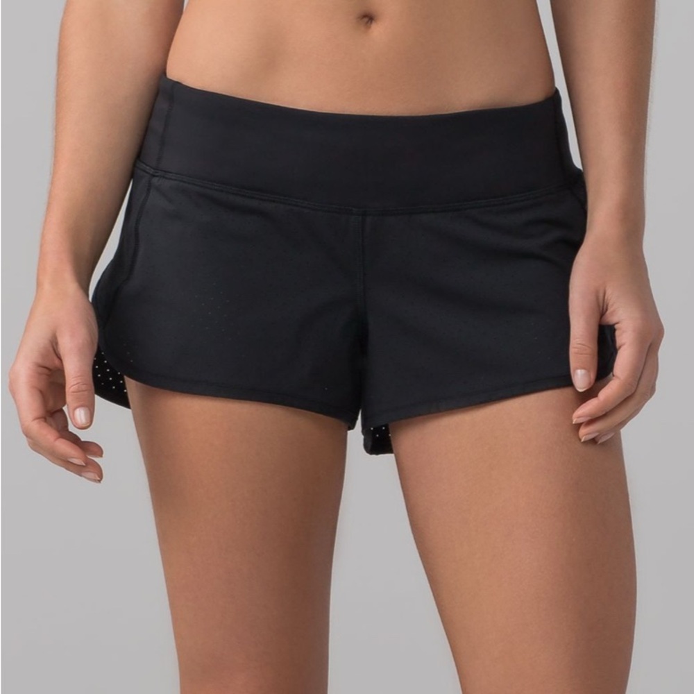 Lululemon Speed Shorts (Perforated 2.5")
Black
Size 8